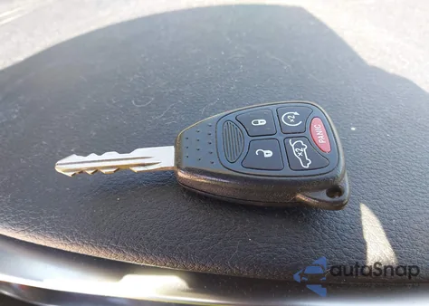 2013 Chrysler 200 Touring из США, поврежденный, VIN 1C3CCBBB7DN621036